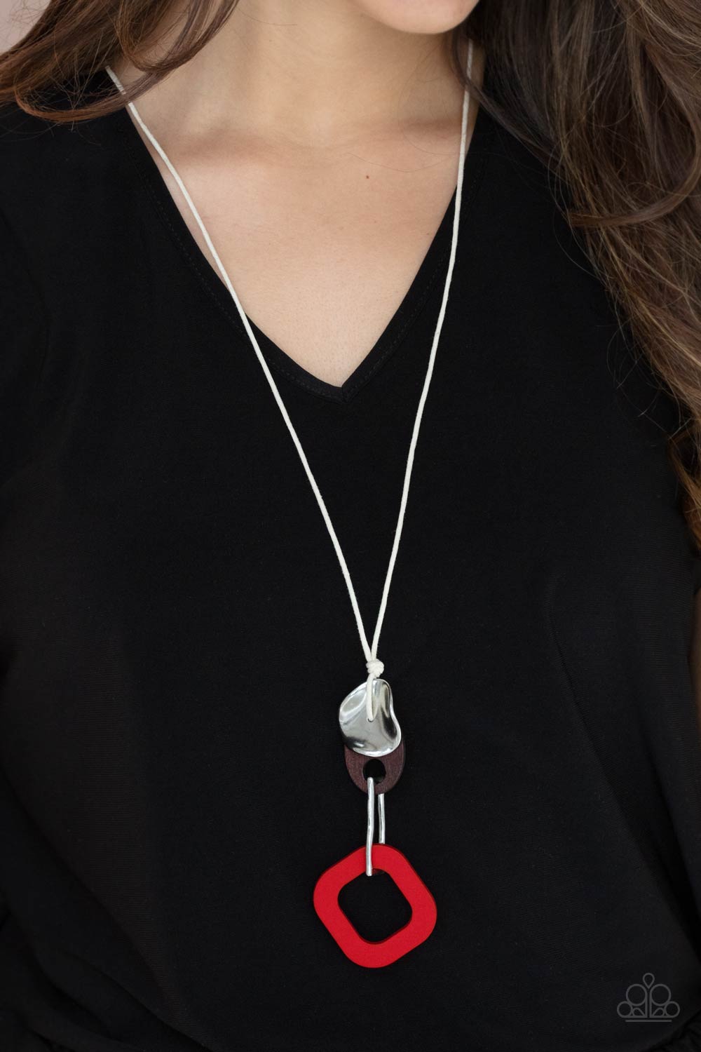 Paparazzi ♥ Top Of The WOOD Chain - Red ♥  Necklace