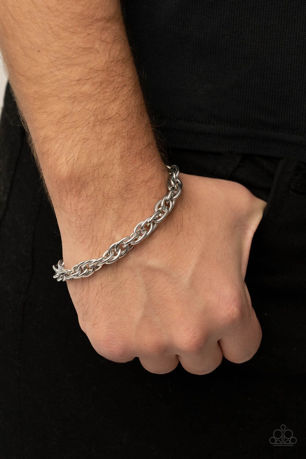 Paparazzi ♥ Executive Exclusive - Silver ♥  Mens Bracelet