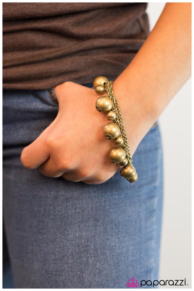 get-on-your-feet-brass-p9re-brxx-022xx