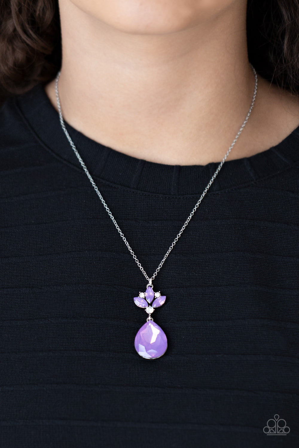 Paparazzi ♥ Celestial Shimmer - Purple ♥  Necklace