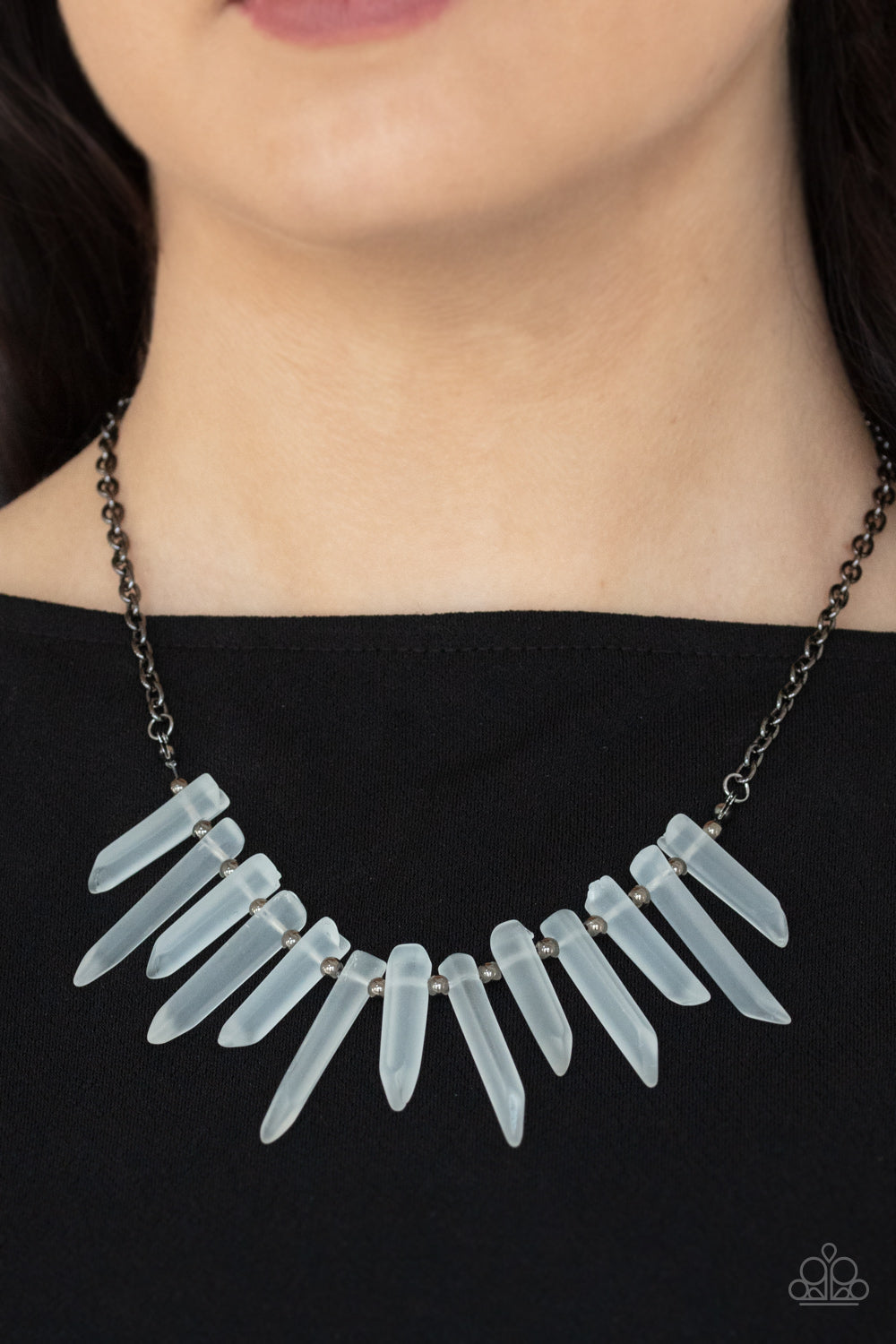 Paparazzi ♥ Ice Age Intensity - Black ♥  Necklace