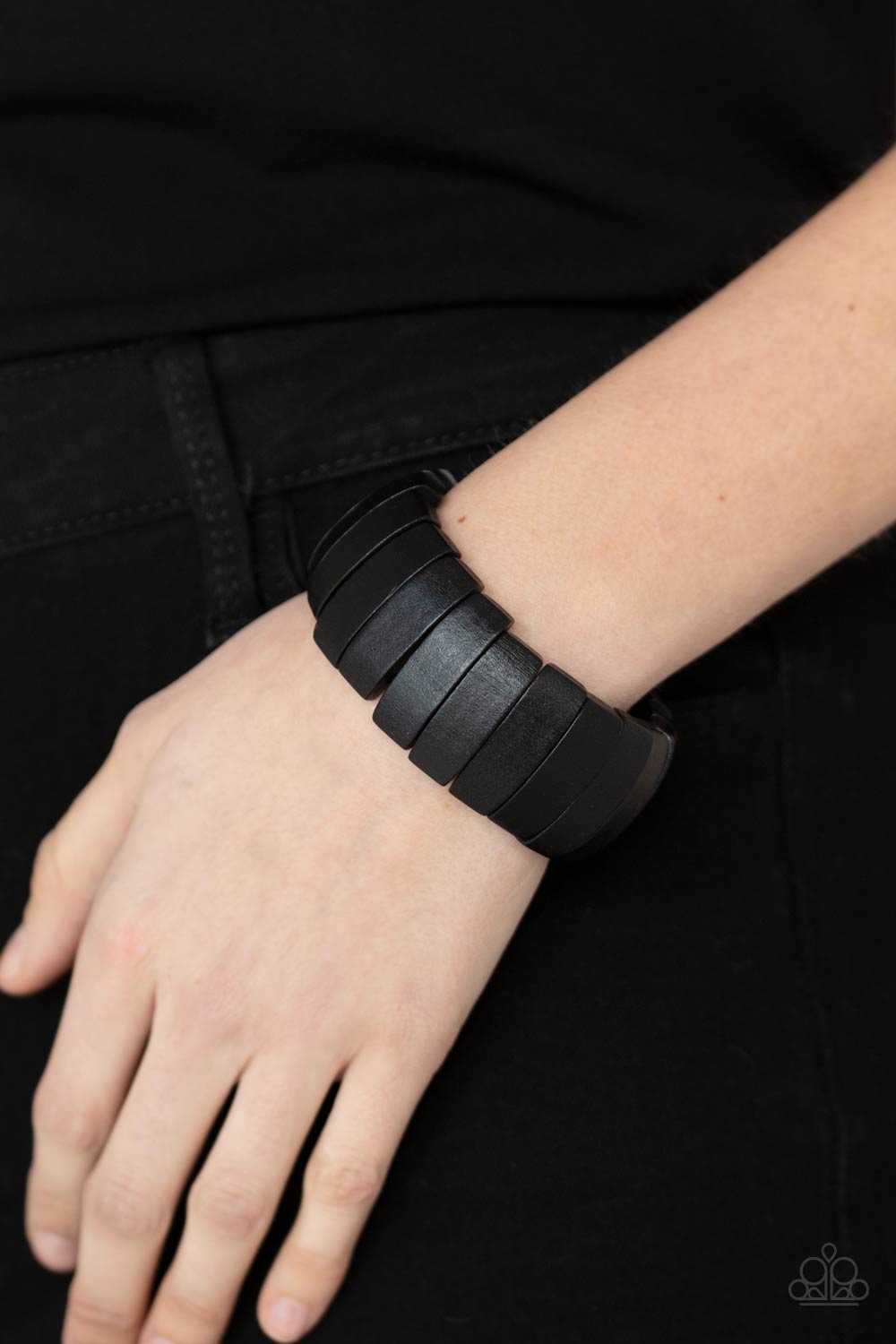 Paparazzi ♥ Raise The BARBADOS - Black ♥  Bracelet