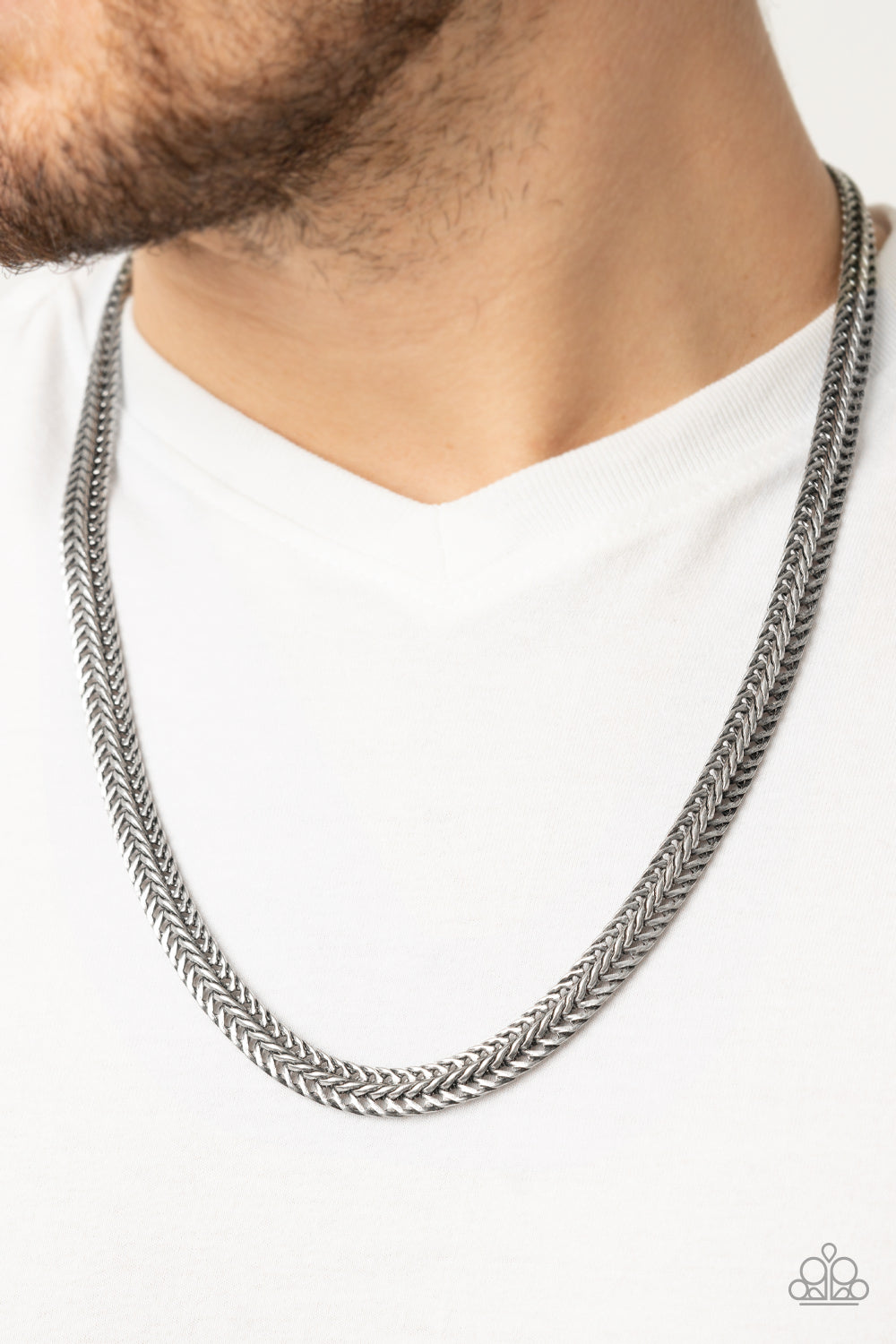 Paparazzi ♥ Extra Extraordinary - Silver ♥  Mens Necklace