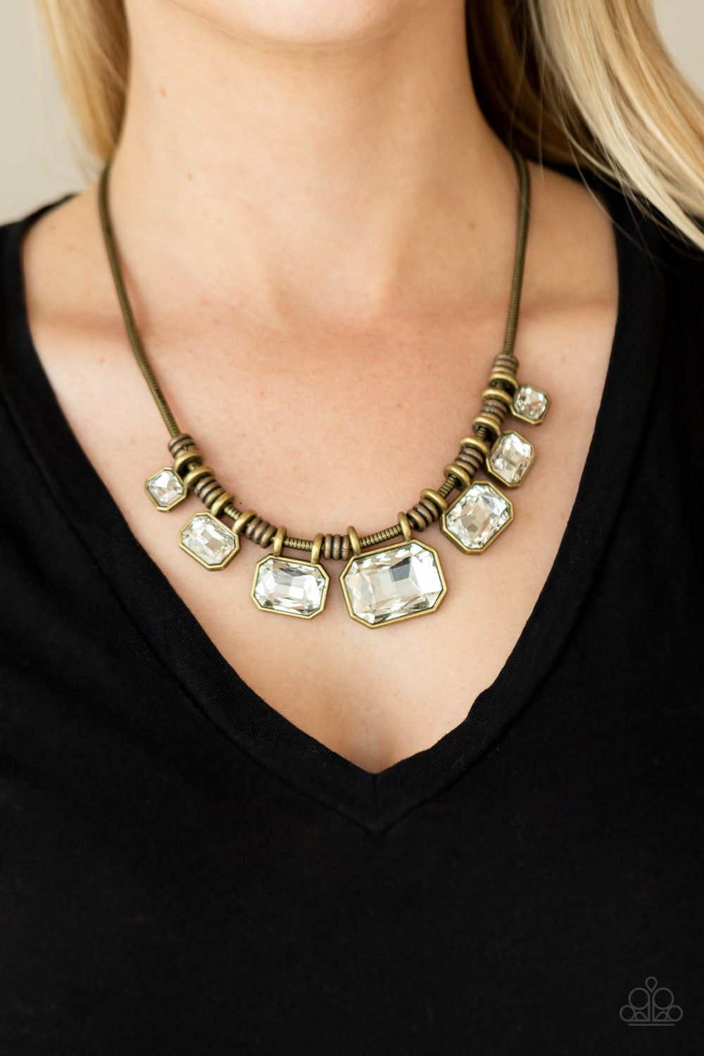 Paparazzi ♥ Urban Extravagance - Brass ♥  Necklace