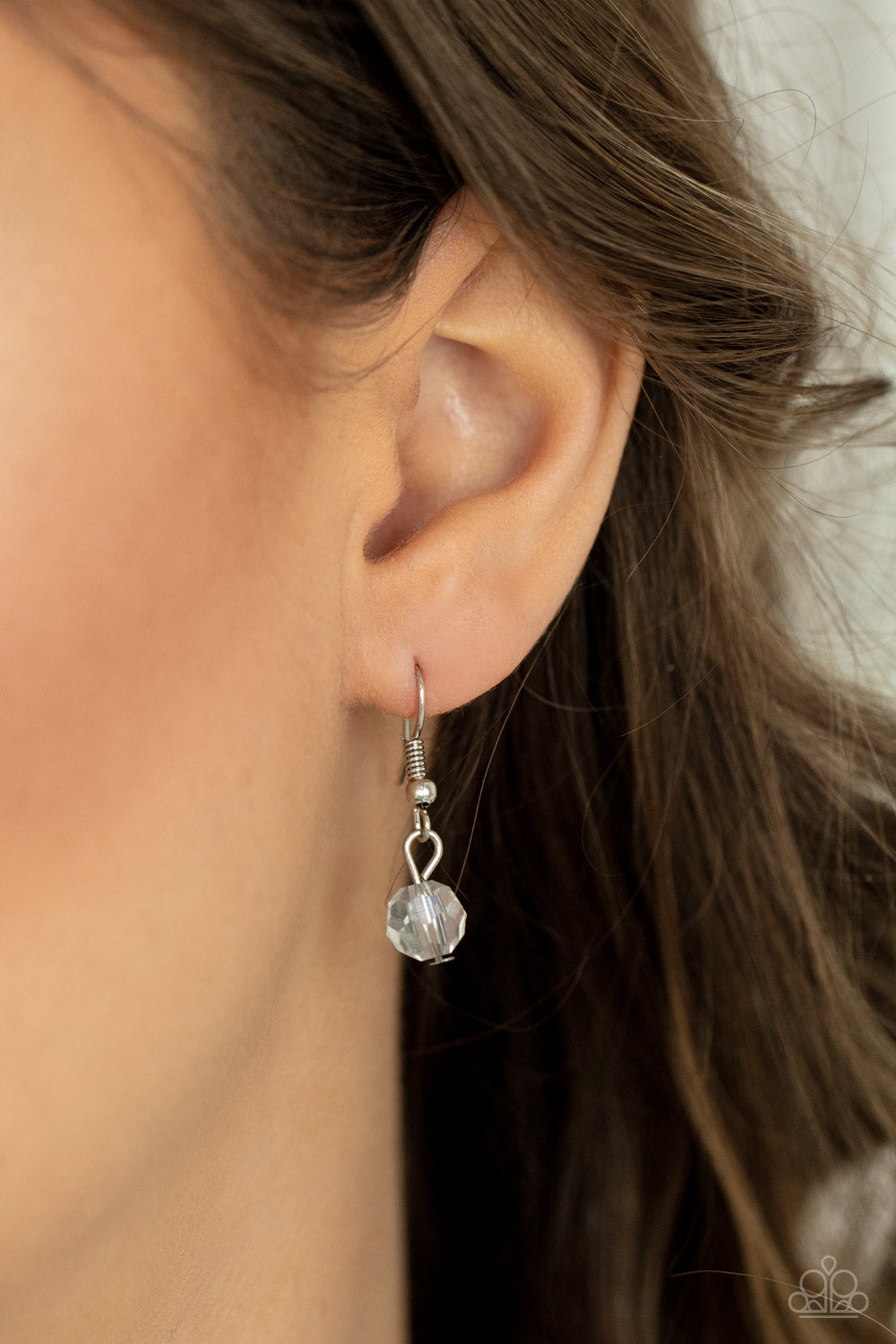 Paparazzi ♥ Ethereally Ensconced - White ♥  Necklace