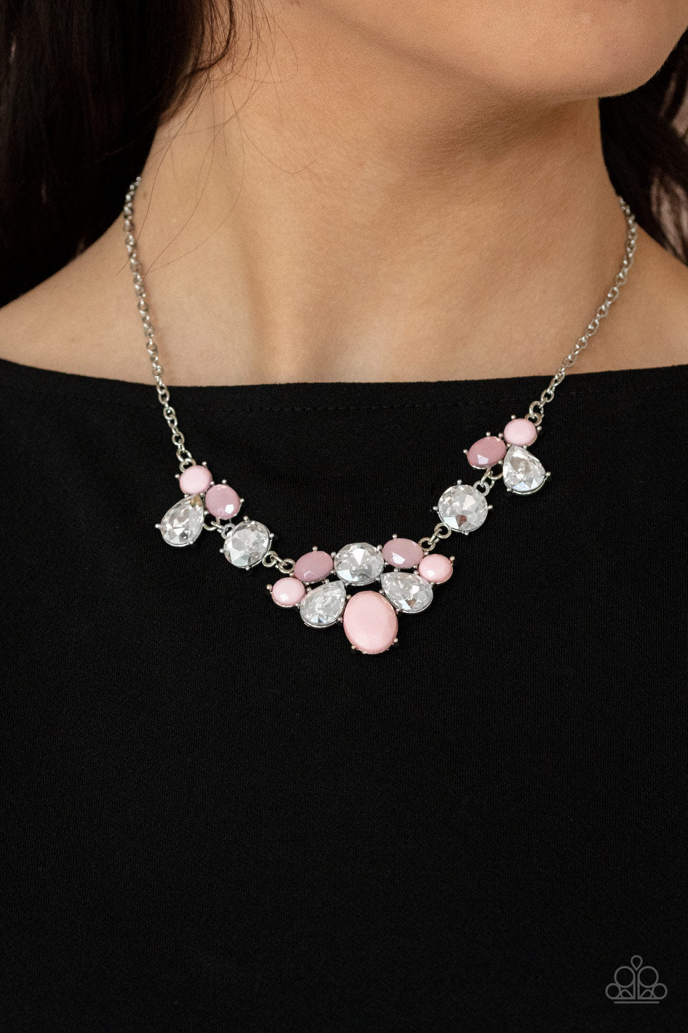 Paparazzi ♥ Ethereal Romance - Pink ♥  Necklace
