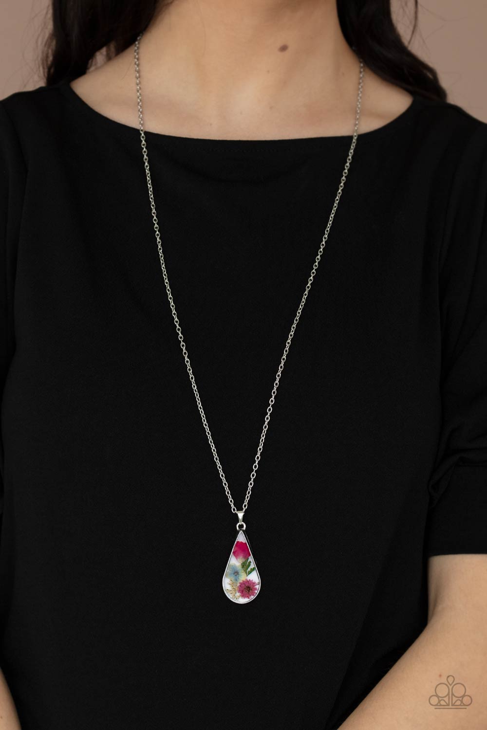 Paparazzi ♥ Pop Goes the Perennial - Pink ♥  Necklace