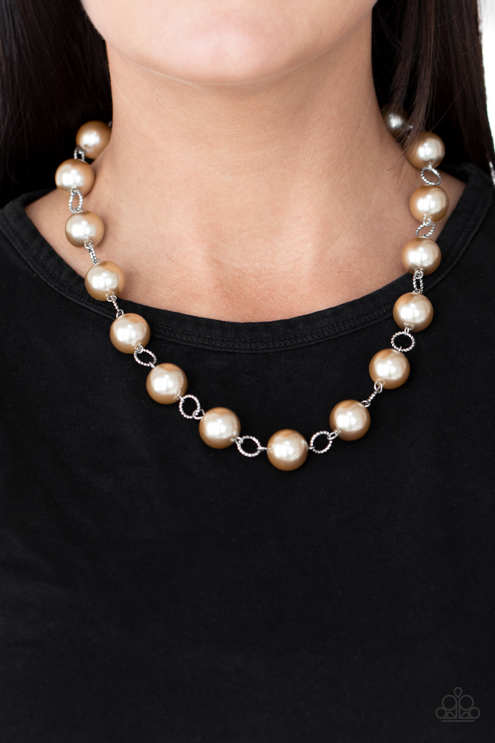 Paparazzi ♥ Ensconced in Elegance - Brown ♥  Necklace