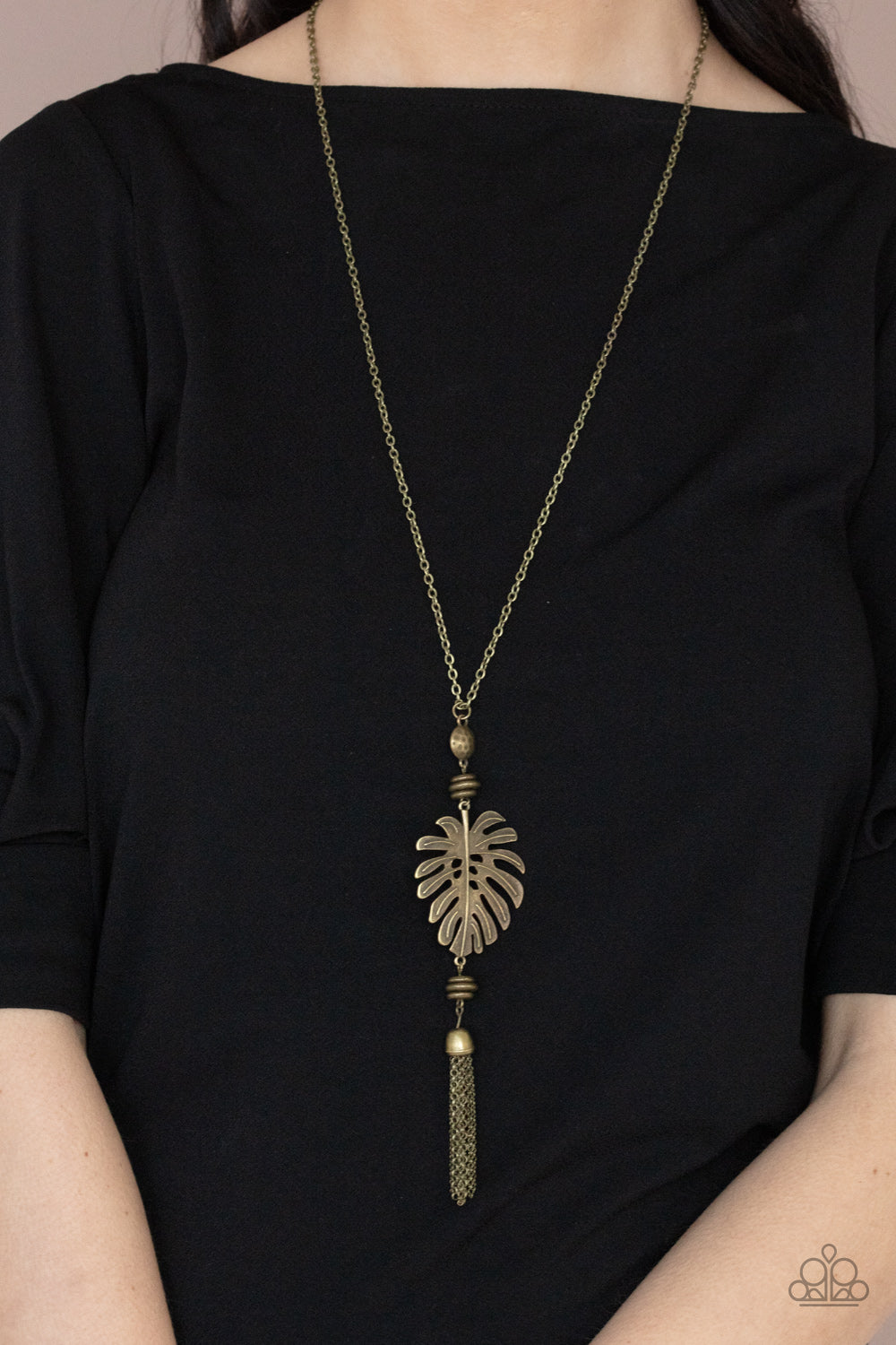 Paparazzi ♥ Palm Promenade - Brass ♥  Necklace