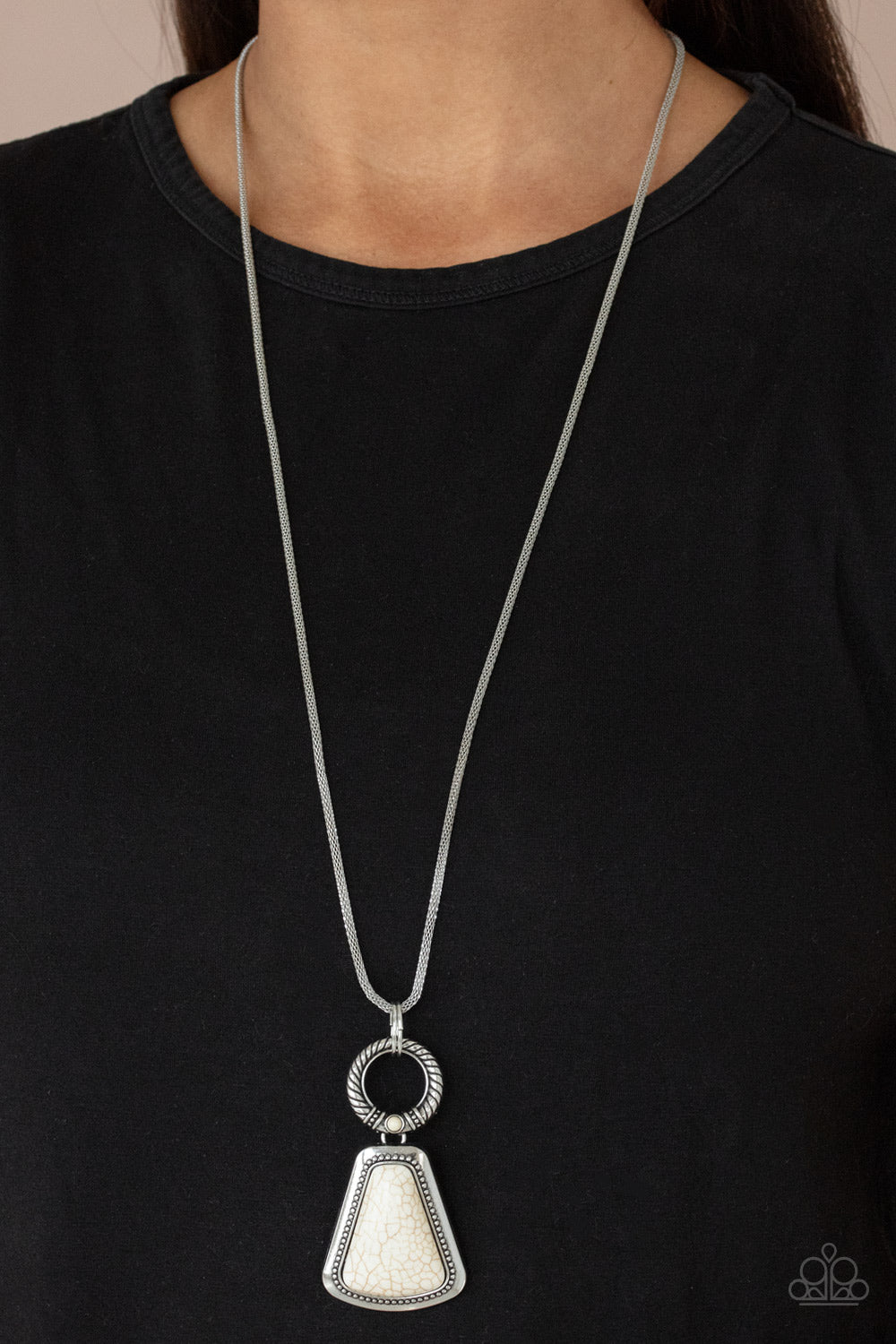 Paparazzi ♥ Stone Prairies - White ♥  Necklace