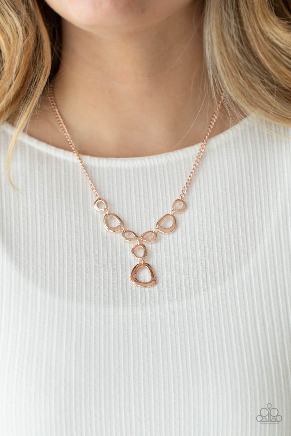 Paparazzi ♥ So Mod - Rose Gold ♥  Necklace