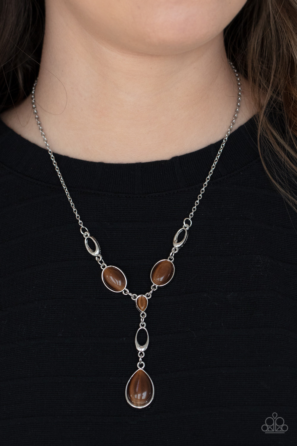 Paparazzi ♥ Ritzy Refinement - Brown ♥  Necklace