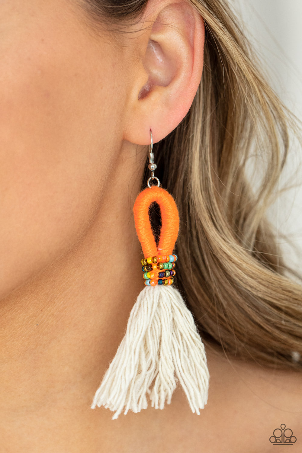 Paparazzi ♥ The Dustup - Orange ♥  Earrings