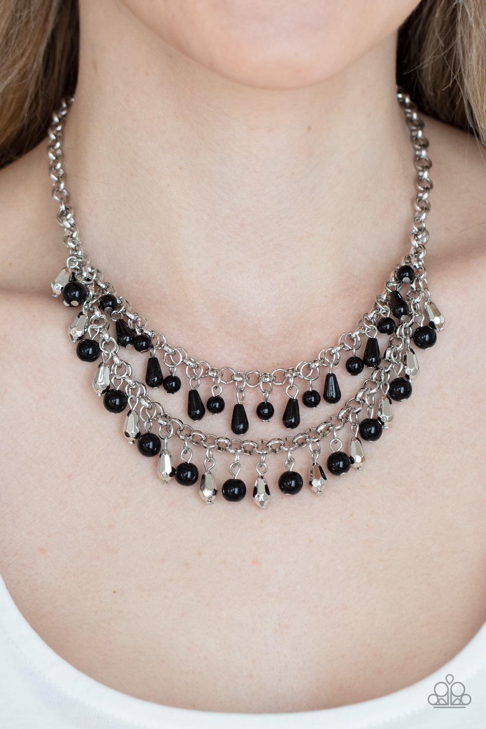 Paparazzi ♥ Big Money - Black ♥  Necklace
