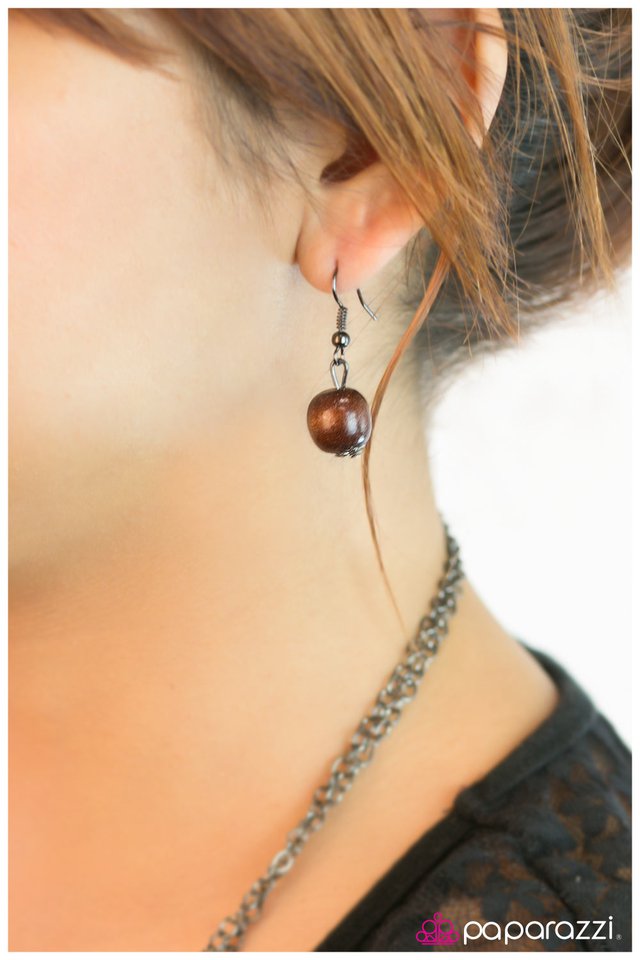 Paparazzi ♥ Surfs Up - Orange ♥ Necklace