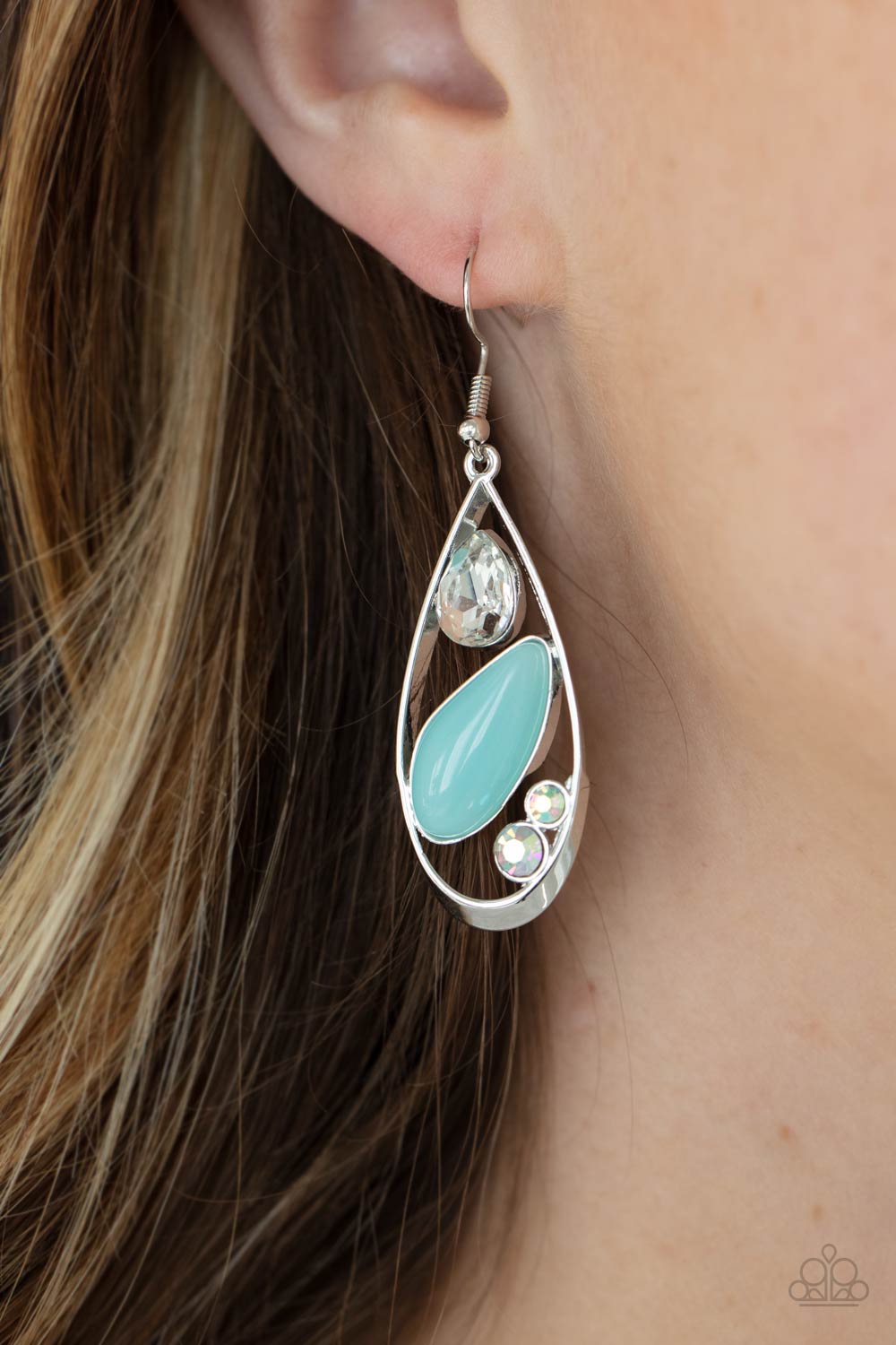 Paparazzi ♥ Harmonious Harbors - Blue ♥  Earrings