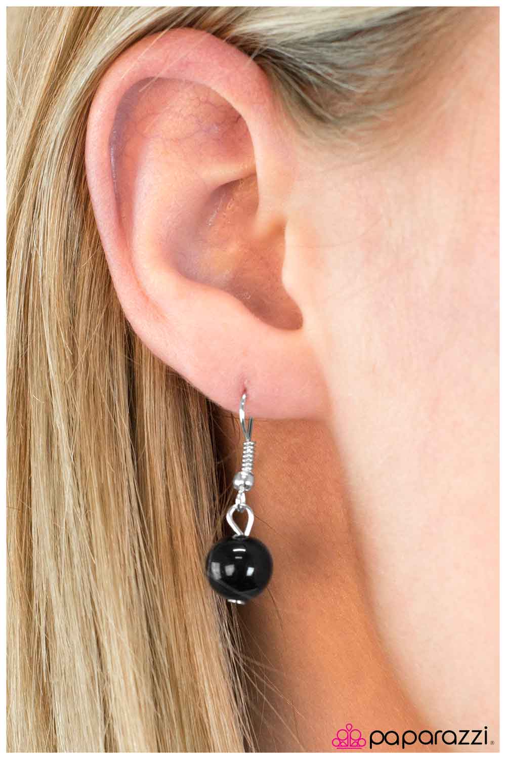 Paparazzi ♥ Armageddon - Black ♥  Necklace