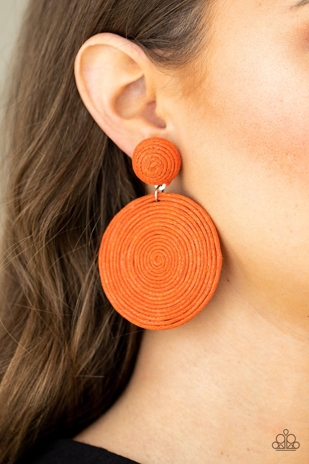 Paparazzi ♥ Circulate The Room - Orange ♥  Post Earrings
