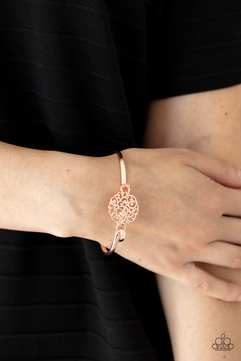 Paparazzi ♥ Filigree Fiesta - Rose Gold ♥  Bracelet