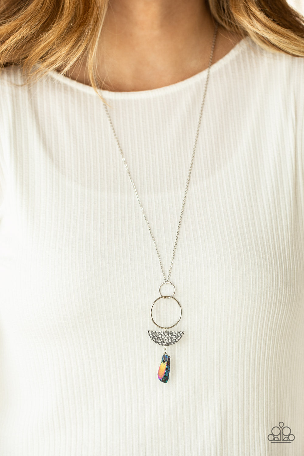 Paparazzi ♥ Monumental Obelisk - Multi ♥  Necklace
