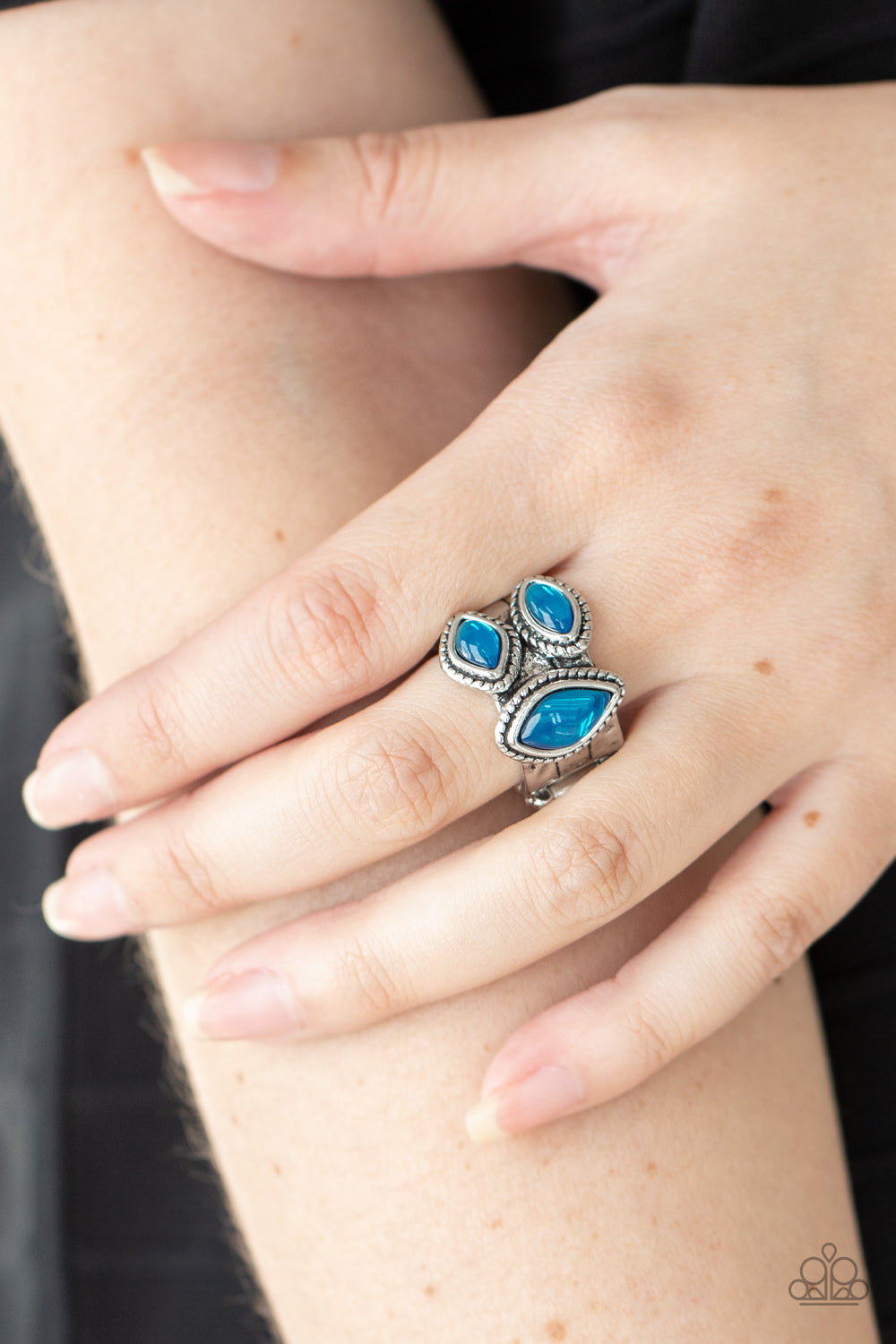 Paparazzi ♥ The Charisma Collector - Blue ♥  Ring