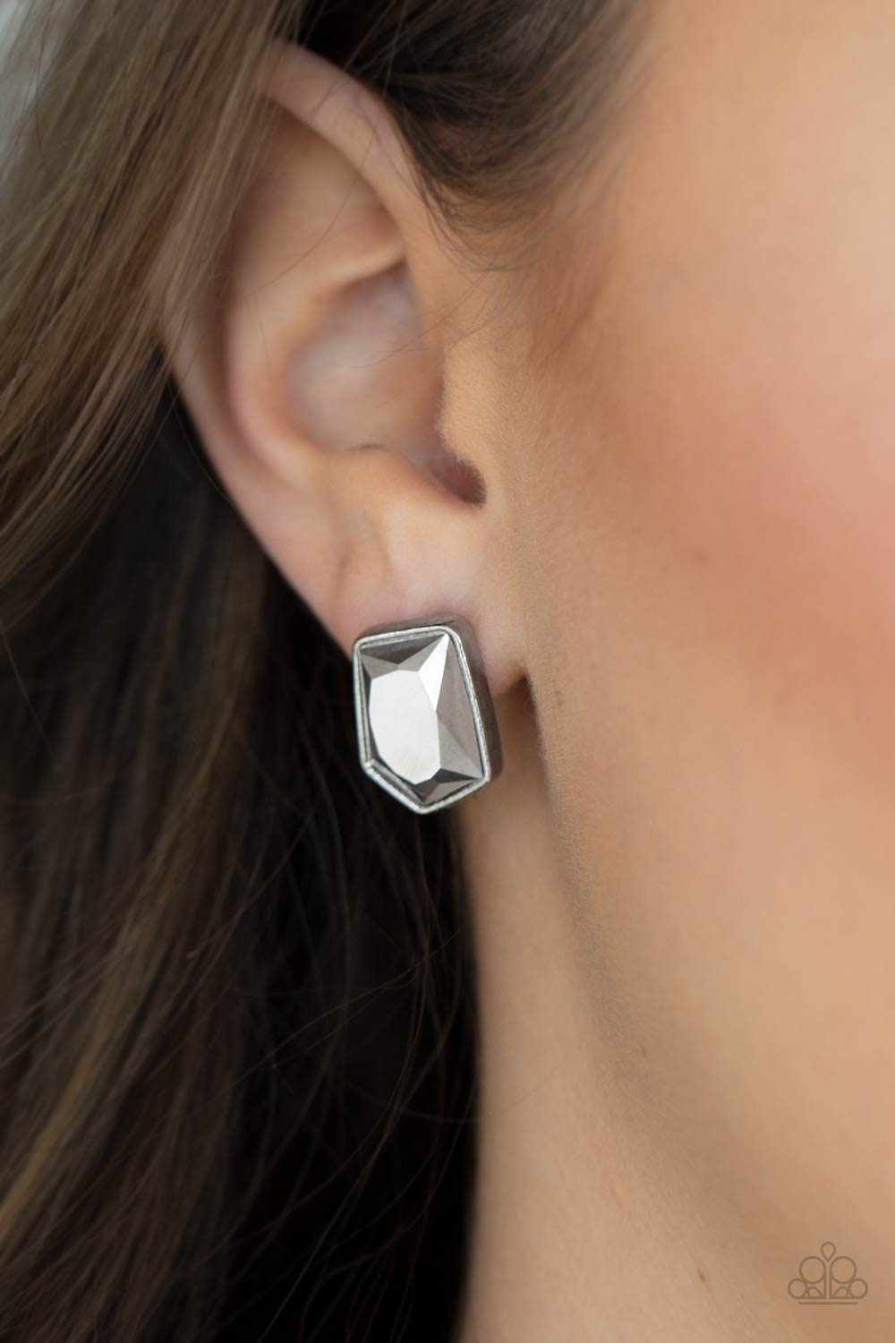 Paparazzi ♥ Indulge Me - Silver ♥  Post Earrings