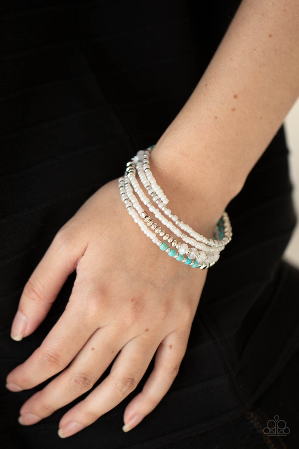 Paparazzi ♥ Infinitely Dreamy - White ♥  Bracelet