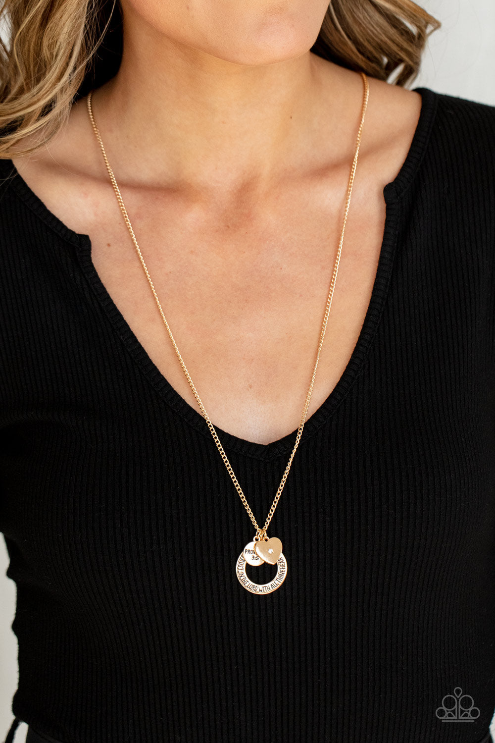 Paparazzi ♥ Full of Faith - Gold ♥  Necklace