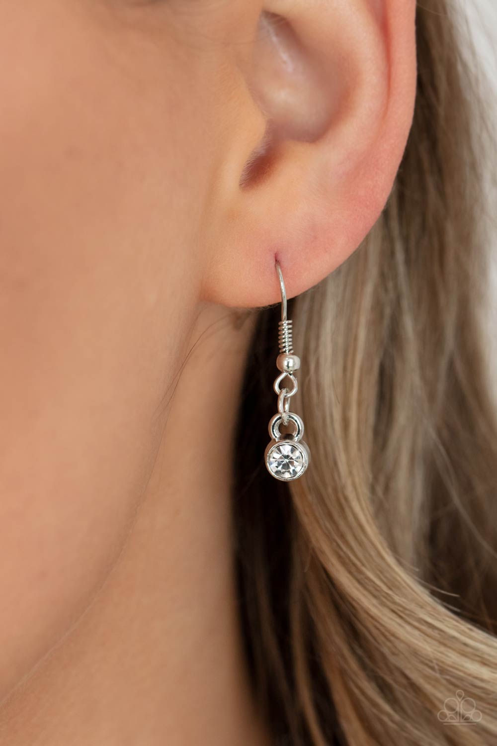 Paparazzi ♥ Unfiltered Confidence - White ♥  Necklace