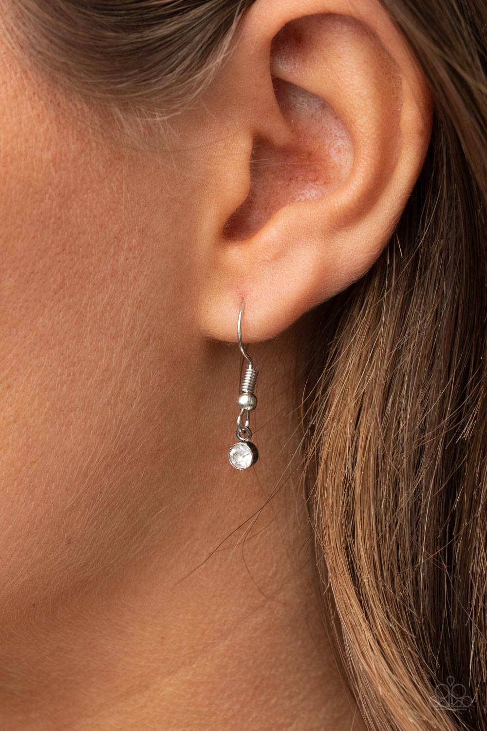 Paparazzi ♥ Ode To Mom - White ♥  Necklace