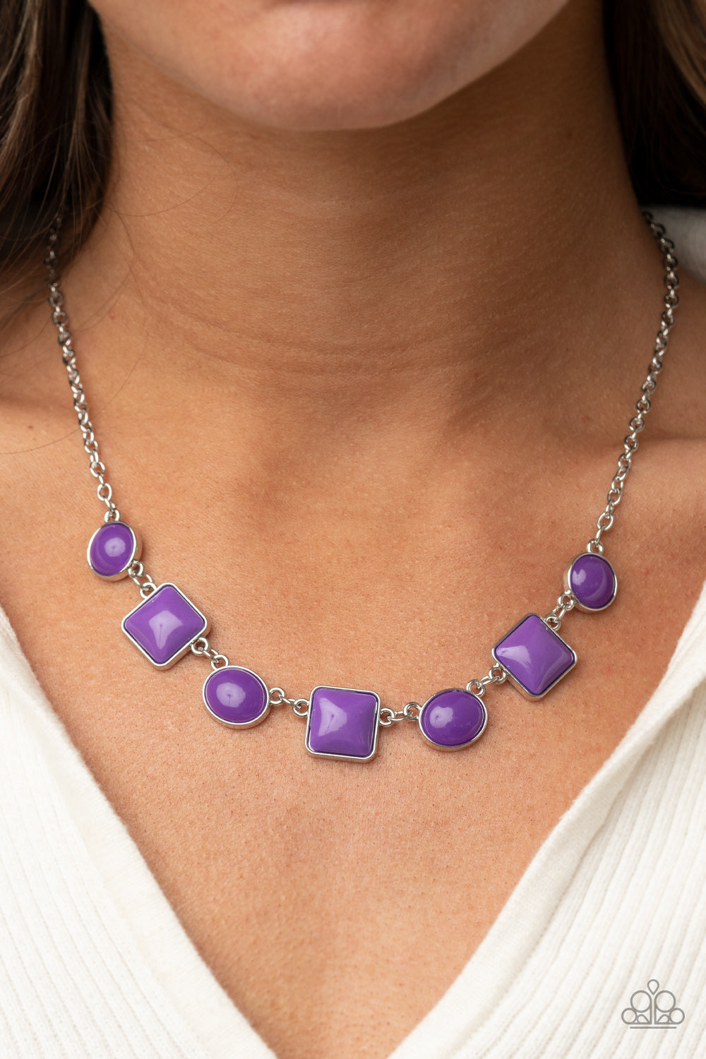 Paparazzi ♥ Trend Worthy - Purple ♥  Necklace
