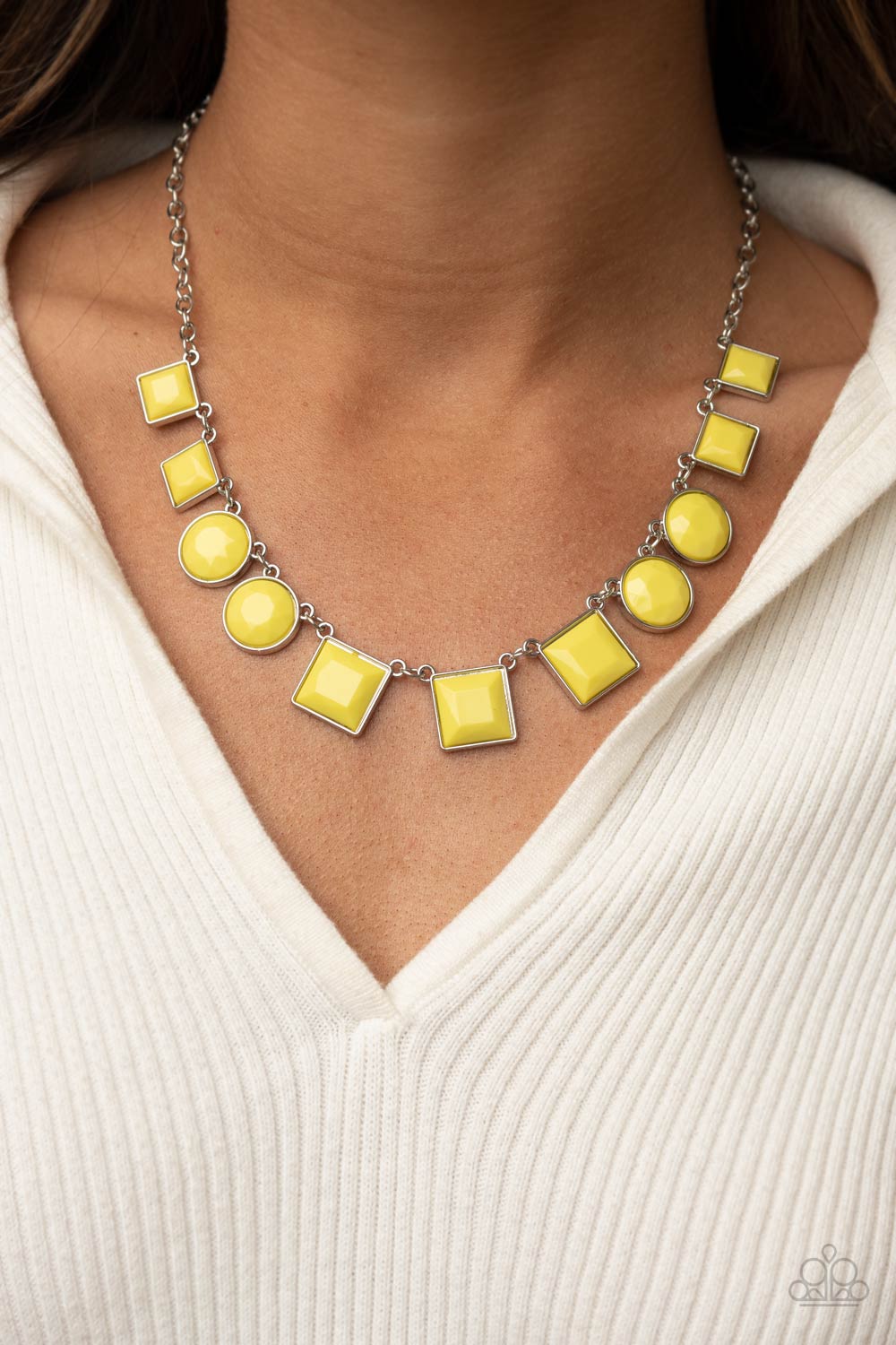Paparazzi ♥ Tic Tac TREND - Yellow ♥  Necklace