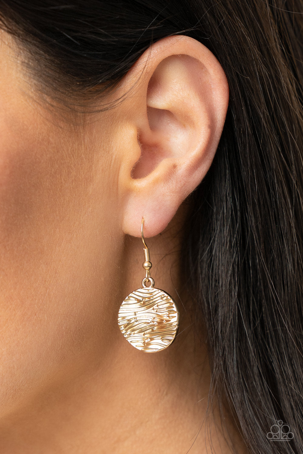 Paparazzi ♥ Circulating Shimmer - Blue ♥  Necklace