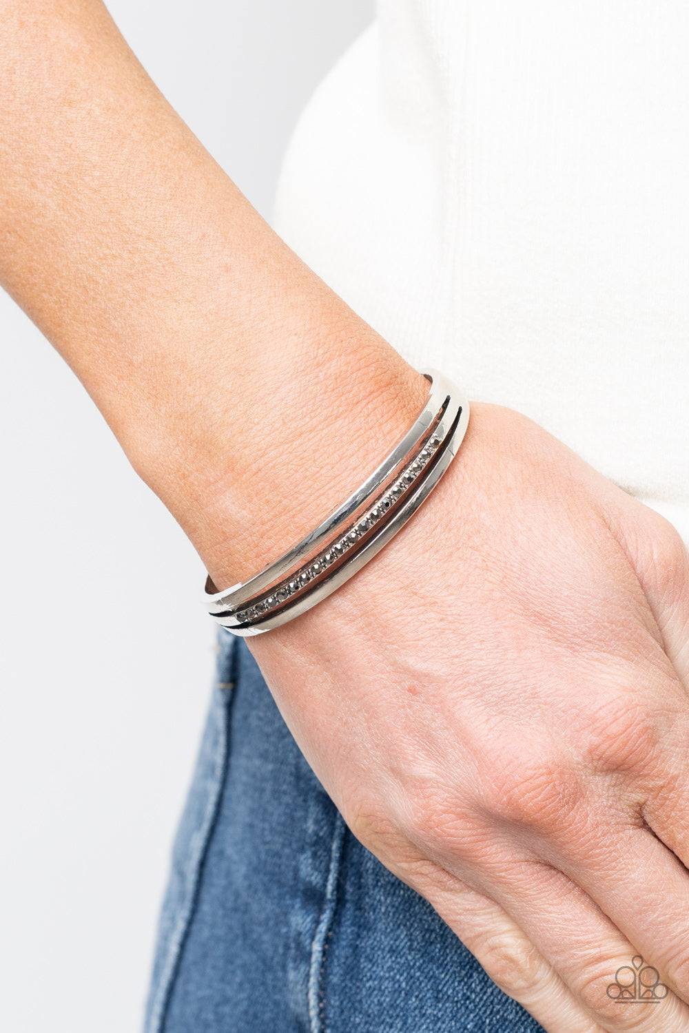 Paparazzi ♥ A Point Of Pride - Silver ♥  Bracelet