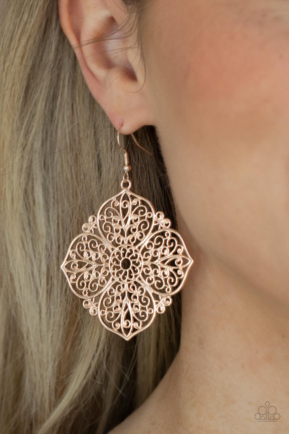 Paparazzi ♥ Dubai Detour - Rose Gold ♥  Earrings