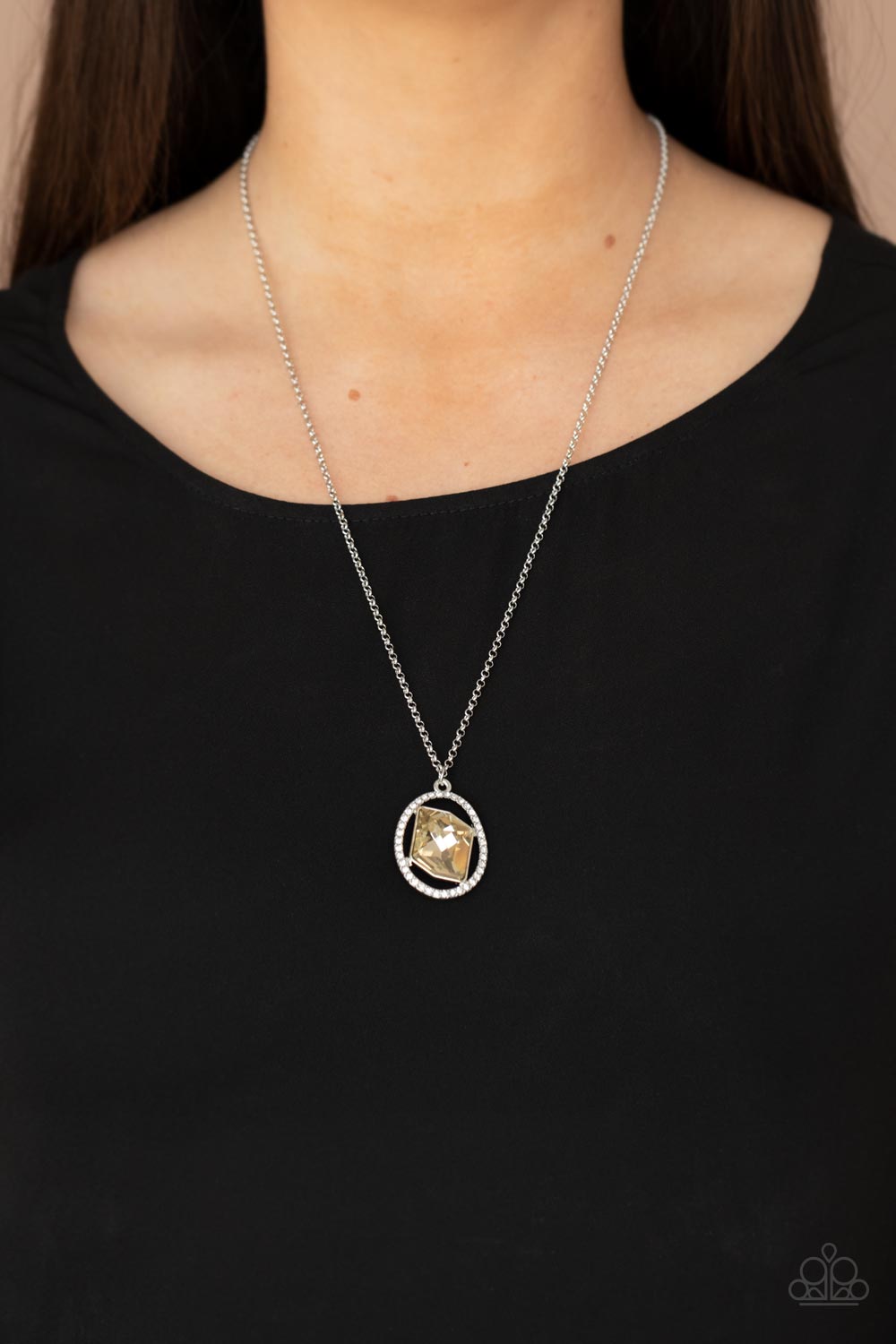 Paparazzi ♥ Undiluted Dazzle - Brown ♥  Necklace