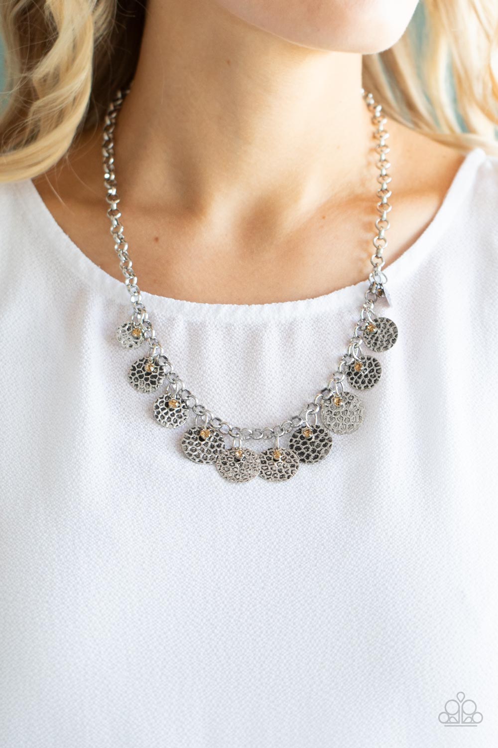 Paparazzi ♥ Delightfully Dappled - Brown ♥  Necklace