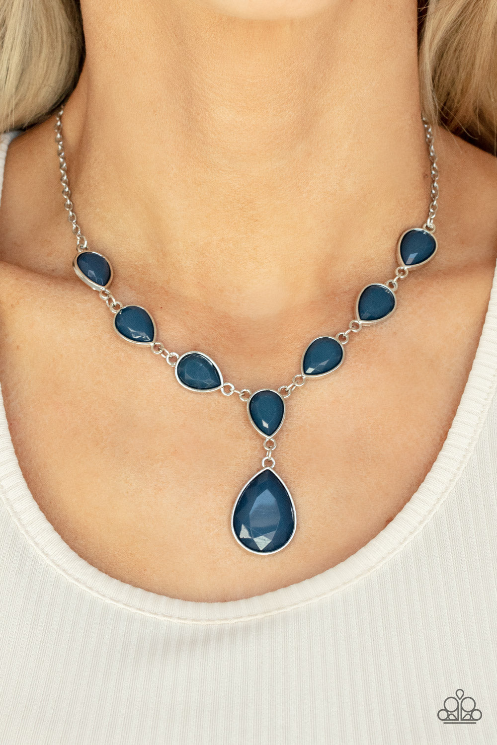 Paparazzi ♥ Party Paradise - Blue ♥  Necklace