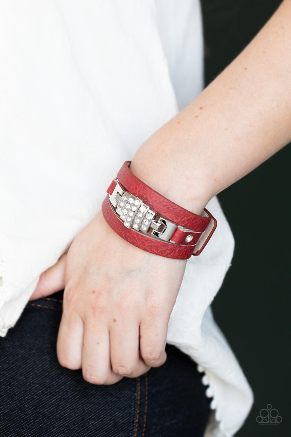 Paparazzi ♥ Ultra Urban - Red ♥  Bracelet