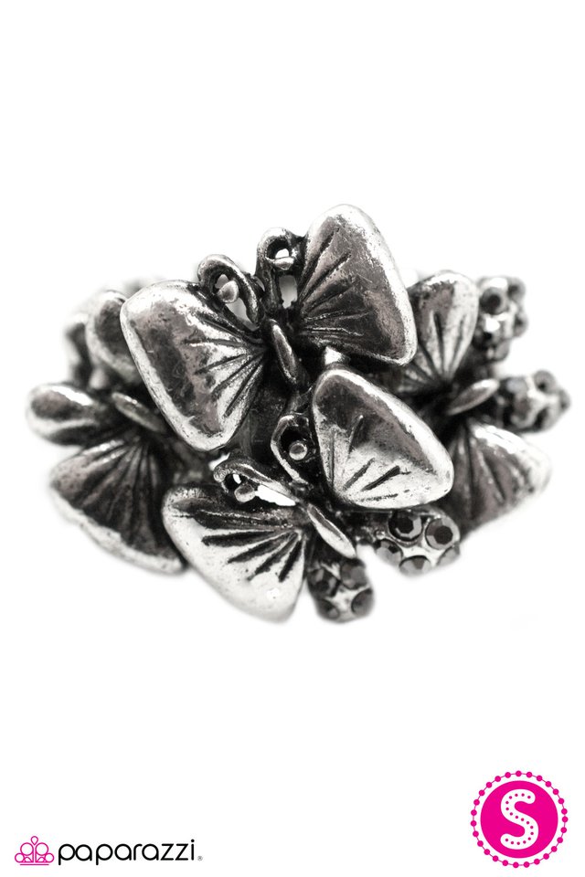 Paparazzi ♥ Butterfly Queen - Silver ♥ Ring