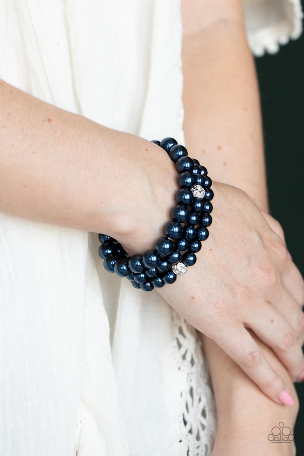 Paparazzi ♥ Here Comes The Heiress - Blue ♥  Bracelet