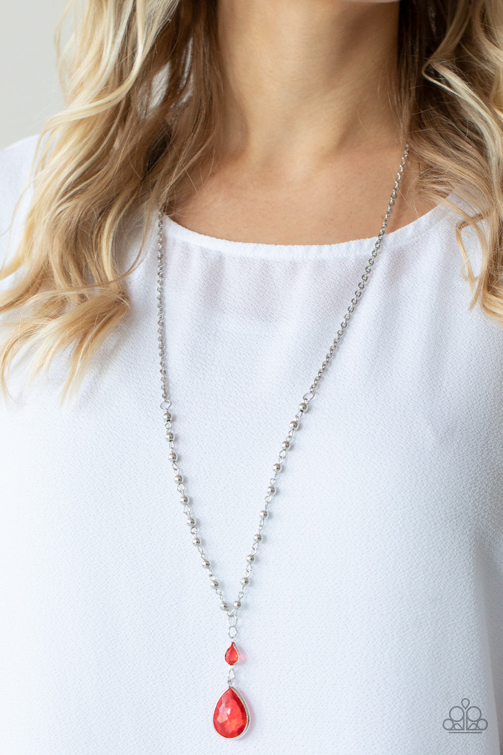 Paparazzi ♥ Titanic Splendor - Red ♥  Necklace