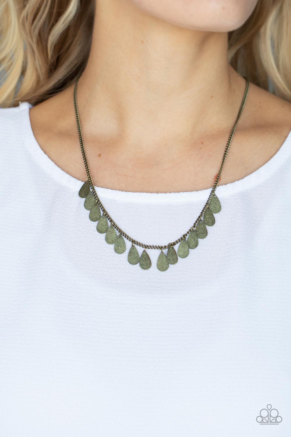 *Ordered 6/4* Paparazzi ♥ Eastern CHIME Zone - Brass ♥  Necklace