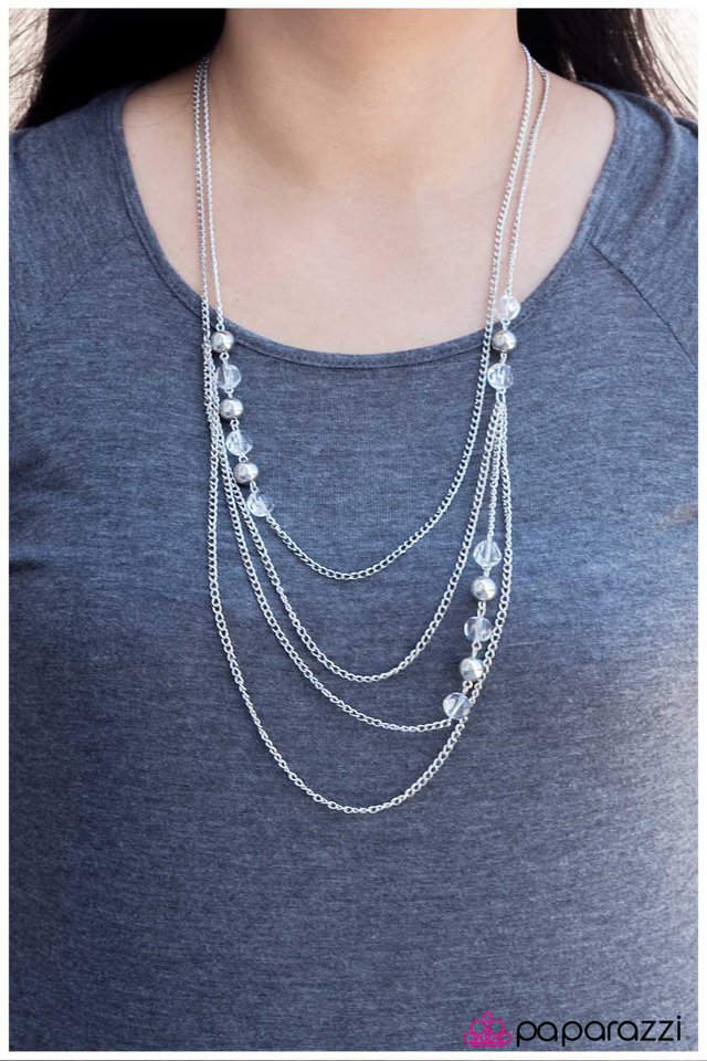 fools-rush-in-white-p2wh-wtxx-038xx