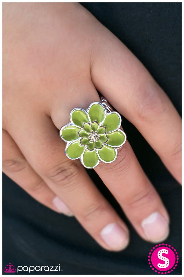 spring-fling-green-p4wh-grxx-039xx