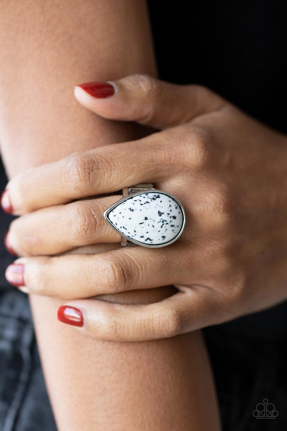 Paparazzi ♥ Stormy Sunrise - White ♥  Ring