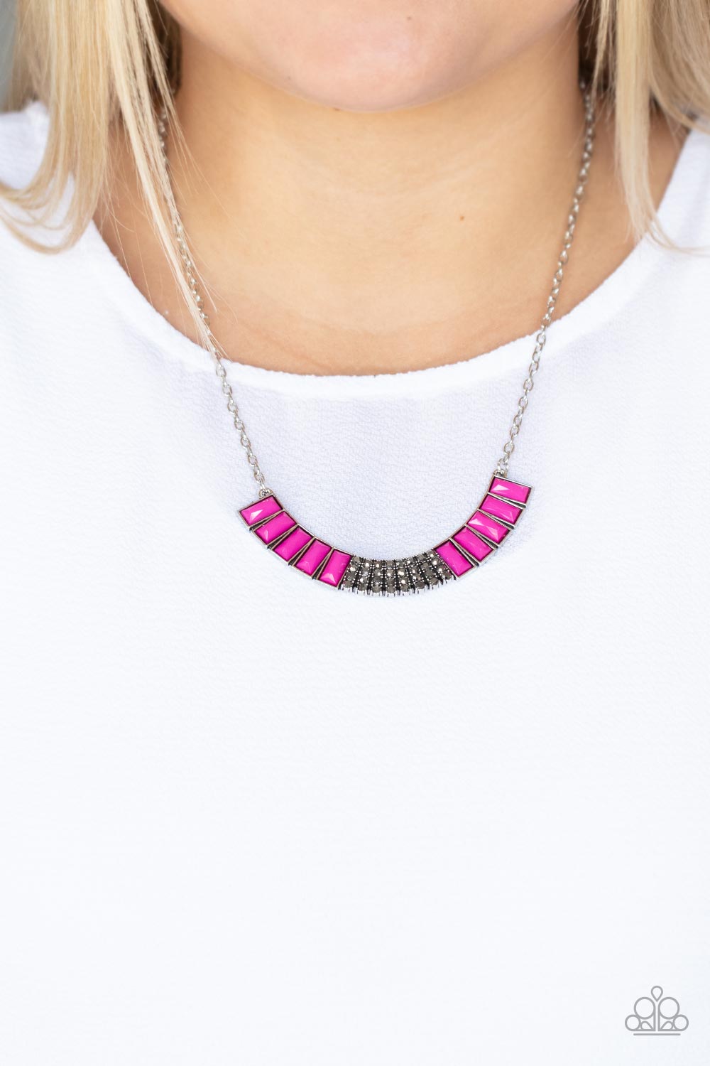 Paparazzi ♥ Coup de MANE - Pink ♥  Necklace