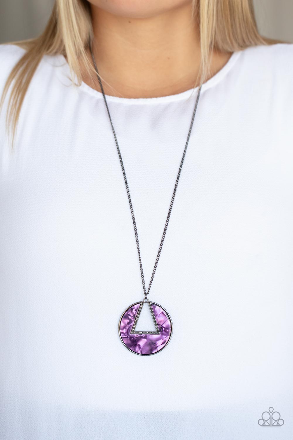 Paparazzi ♥ Chromatic Couture - Purple ♥  Necklace