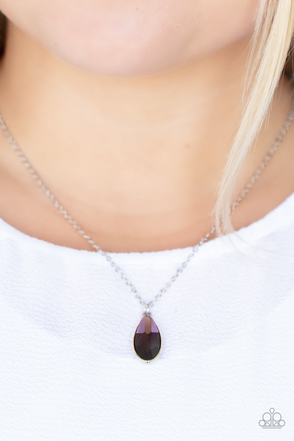 Paparazzi ♥ Prismatically Polished - Purple ♥  Necklace