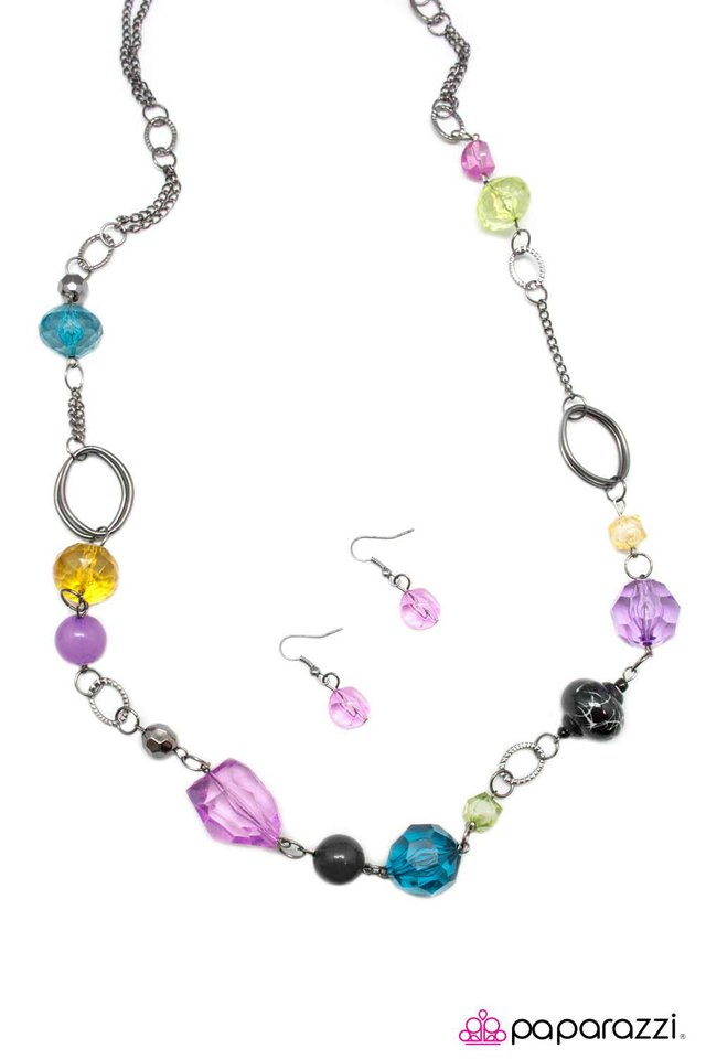 Paparazzi ♥ Geo Glamorous - Multi ♥ Necklace